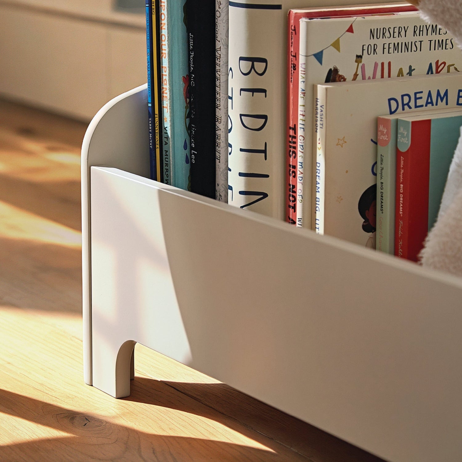 CuddleCo Play House Bear Book Storage - Pebble