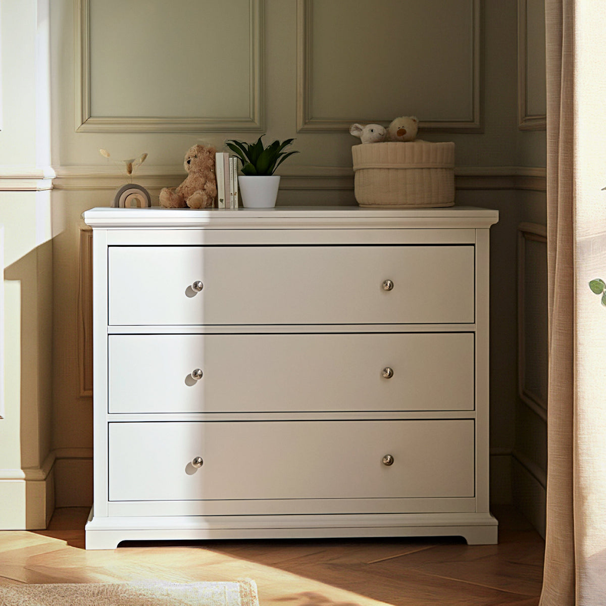 CuddleCo Beaumont Dresser Changer - White