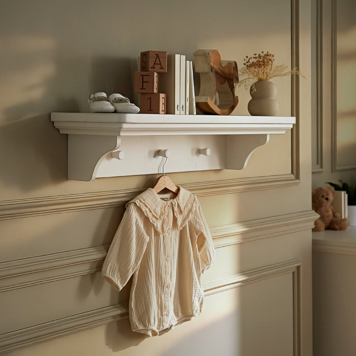 CuddleCo Beaumont Shelf - White