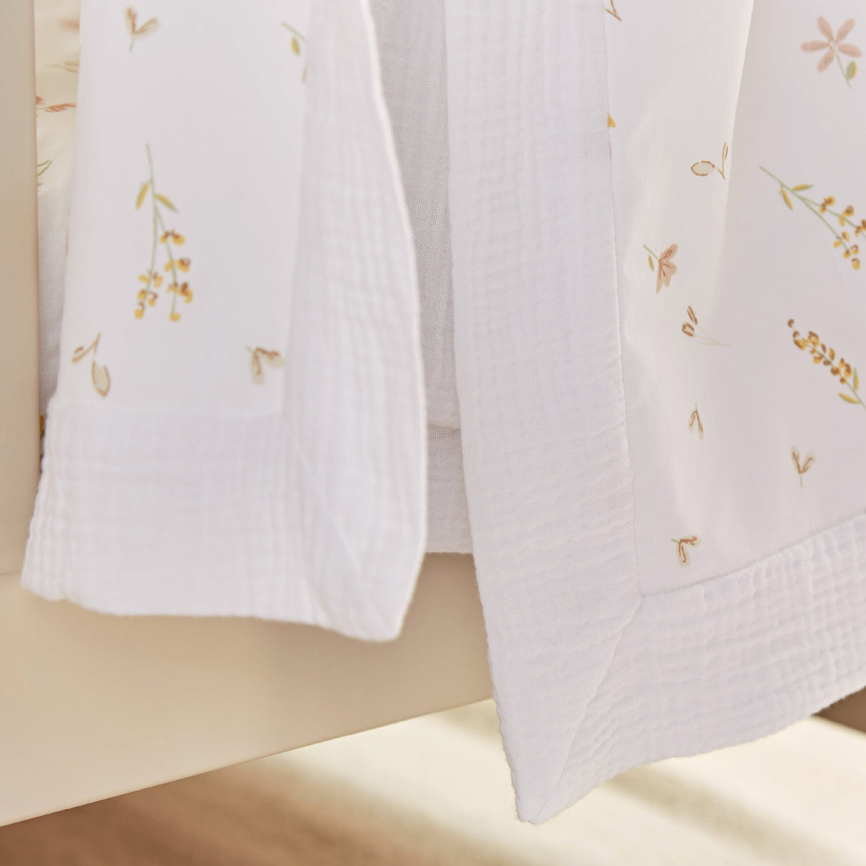 CuddleCo Comforter Blanket - Cashmere Meadow