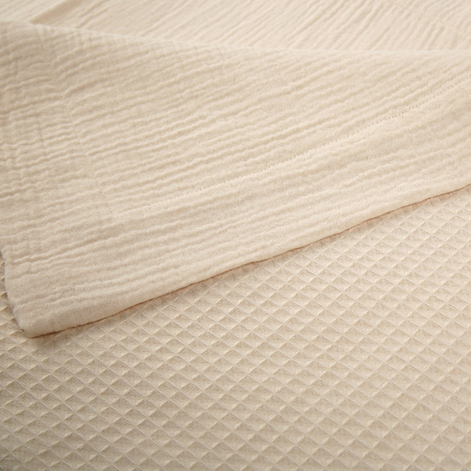 CuddleCo Comforter Blanket  - Cashmere Waffle