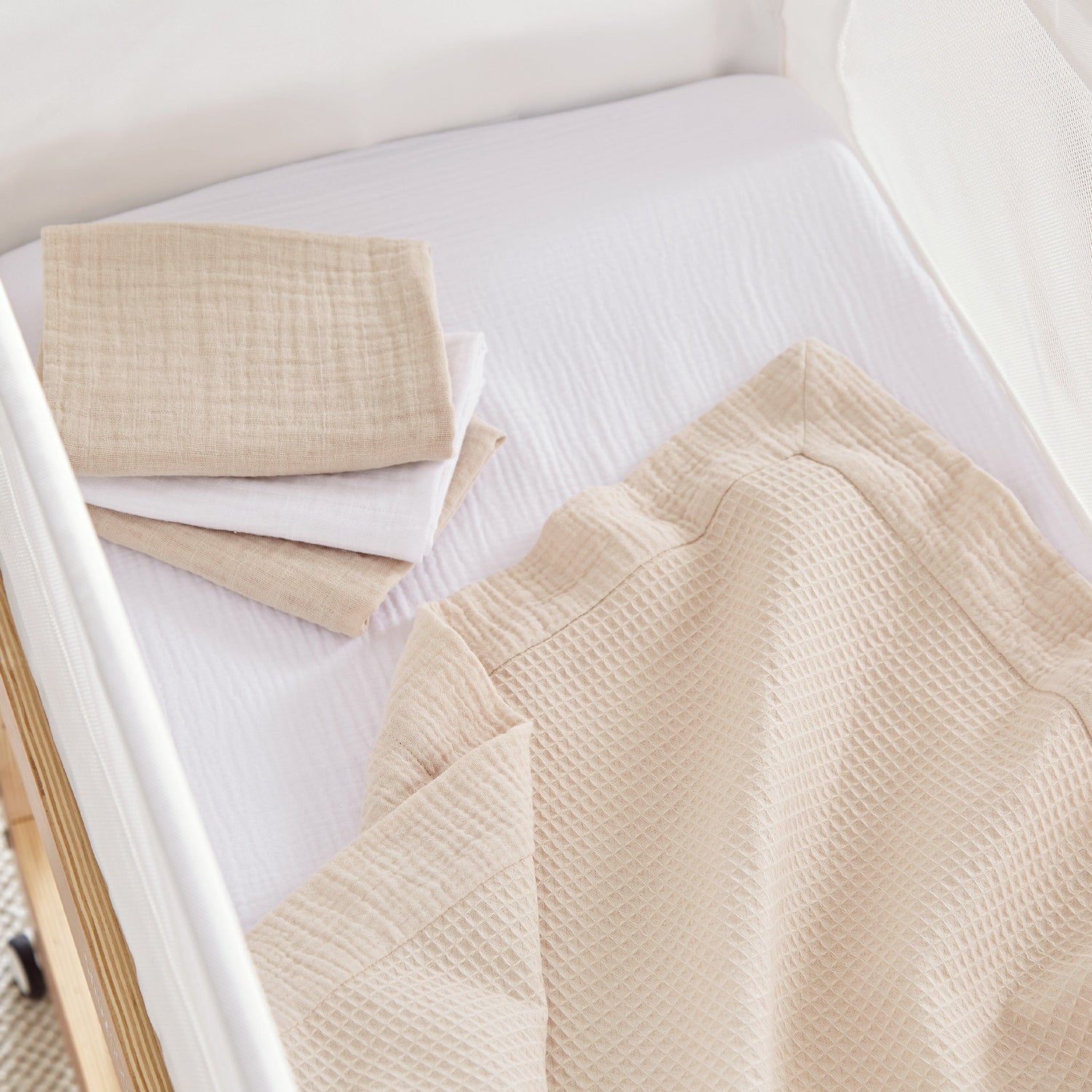 CuddleCo Universal Crib/Co-Sleeper Bedding Set  - Cashmere Waffle