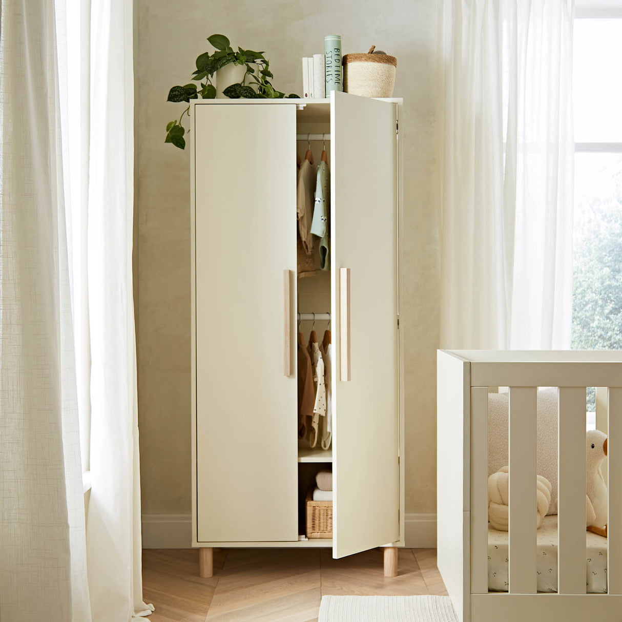 CuddleCo Harper 3 Piece Nursery Furniture Set - Cream & Ash