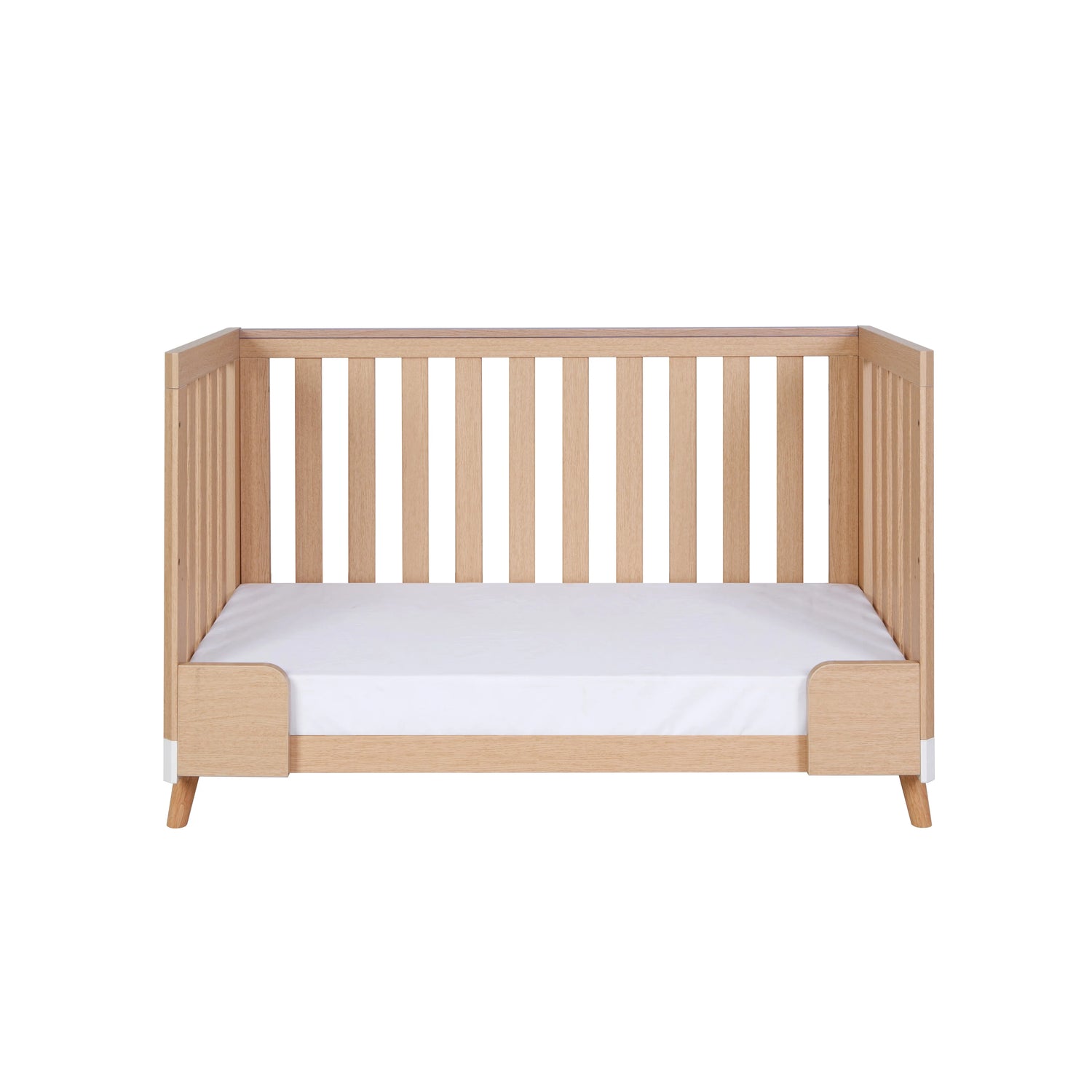Tutti Bambini Hygge Mini Cot Bed - White/Light Oak