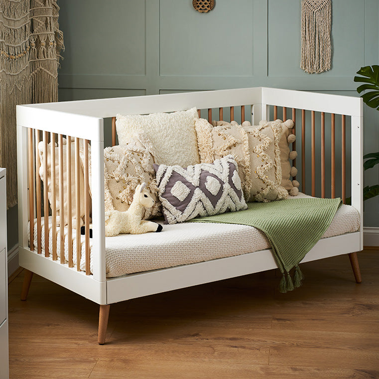 Obaby Maya 2 Piece Room Set - White With Natural