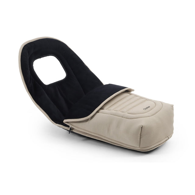 BabyStyle Oyster 4 Footmuff - Buttermilk 1