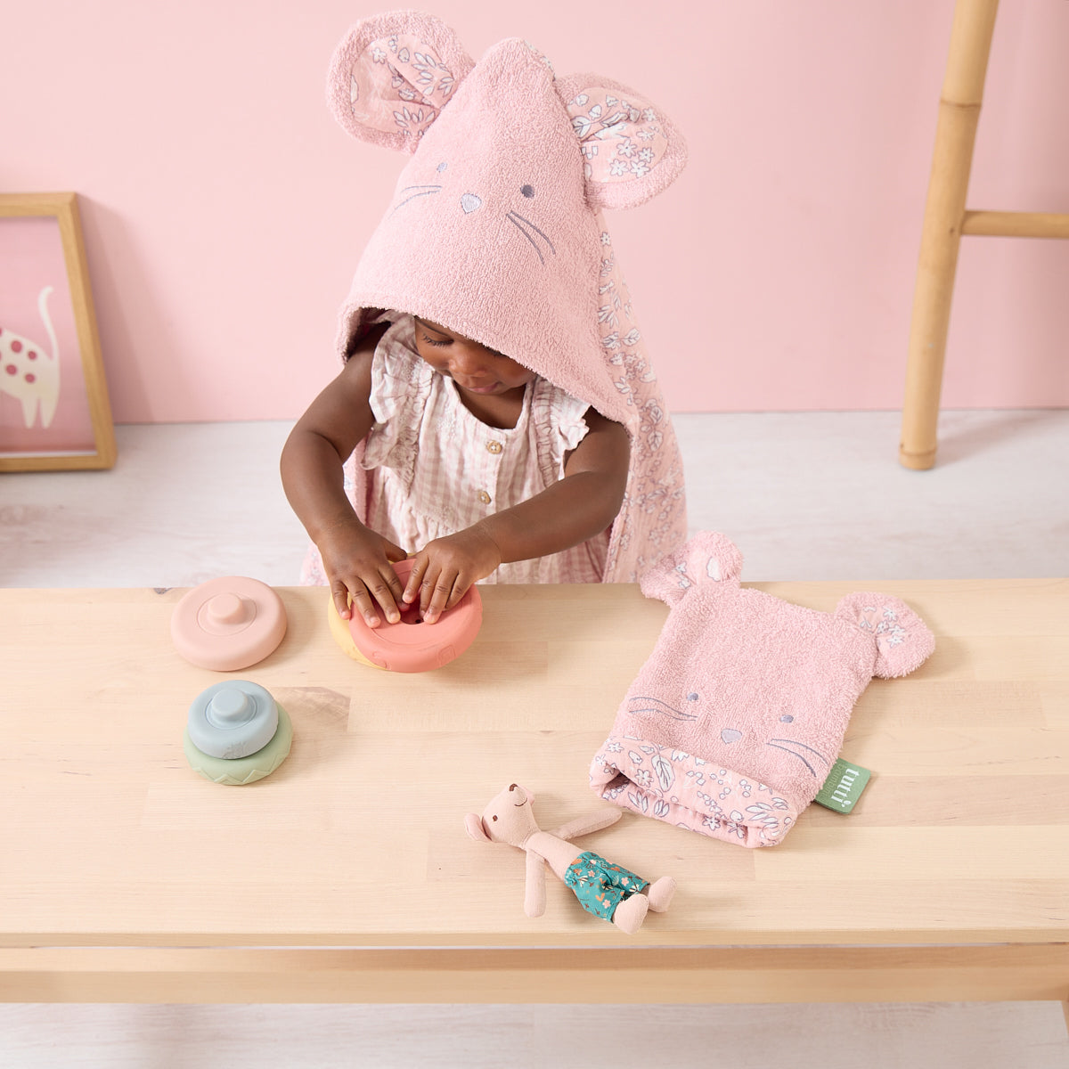 Tutti Bambini Wash Mitt - Tiny Tails