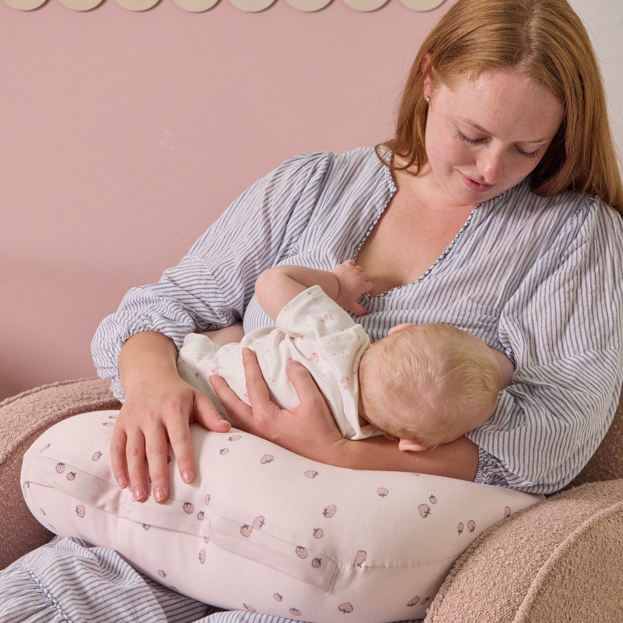 Tutti Bambini Feeding Pillow - Tiny Tails