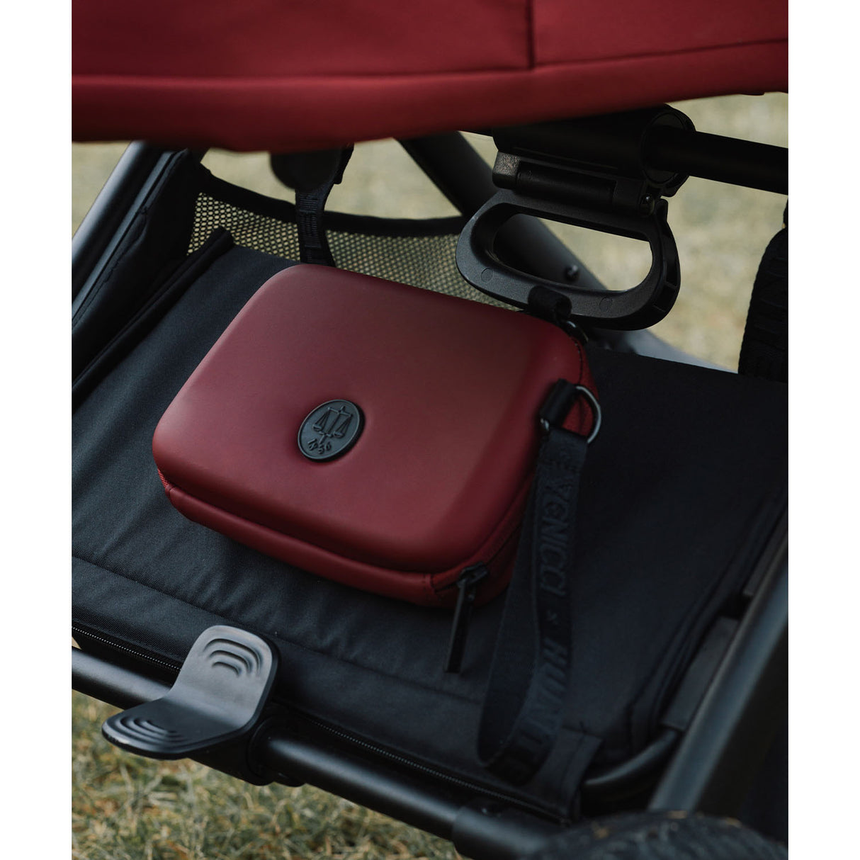 Venicci x Hunter Upline 3 Essential 2in1 Accessory Bundle - Red
