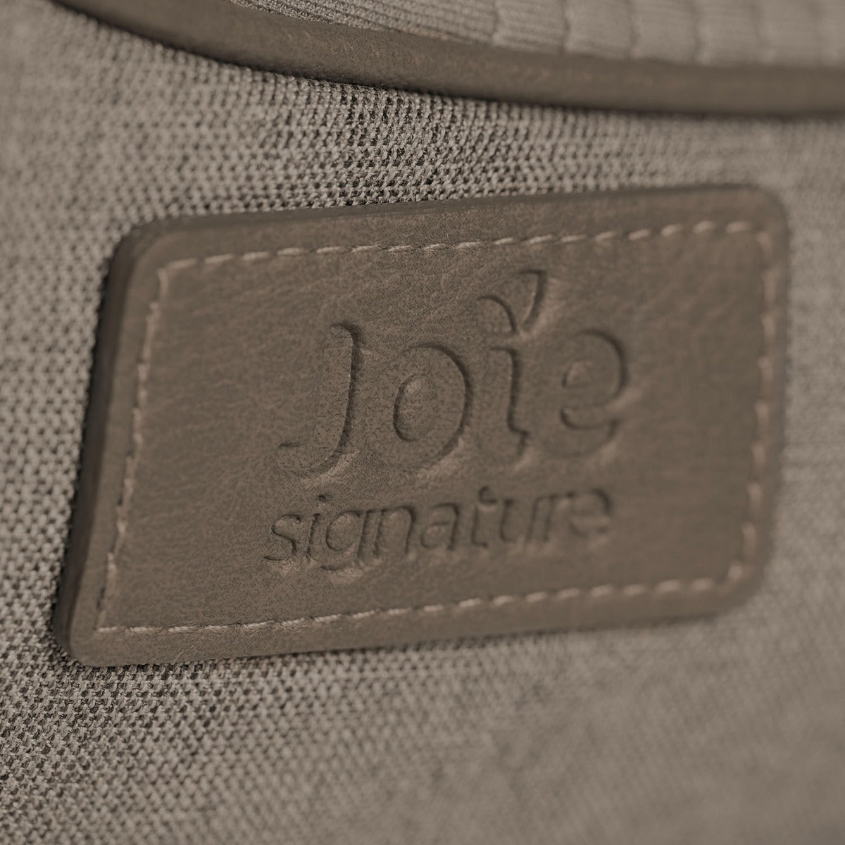 Joie i-Level Pro Signature i-Size Car Seat - Maple 19