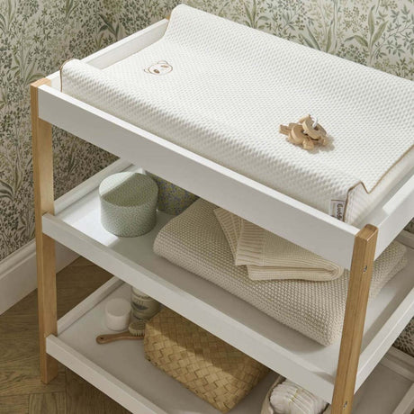 CuddleCo Nola Changer - White and Natural 6