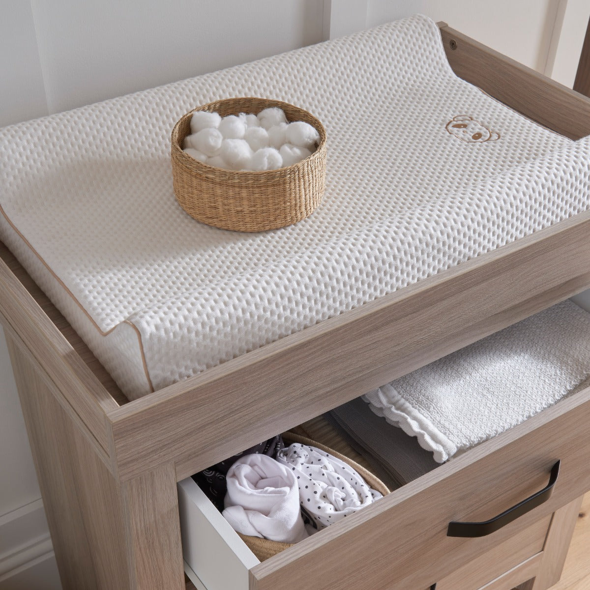 CuddleCo Isla Dresser Changer - Ash 2