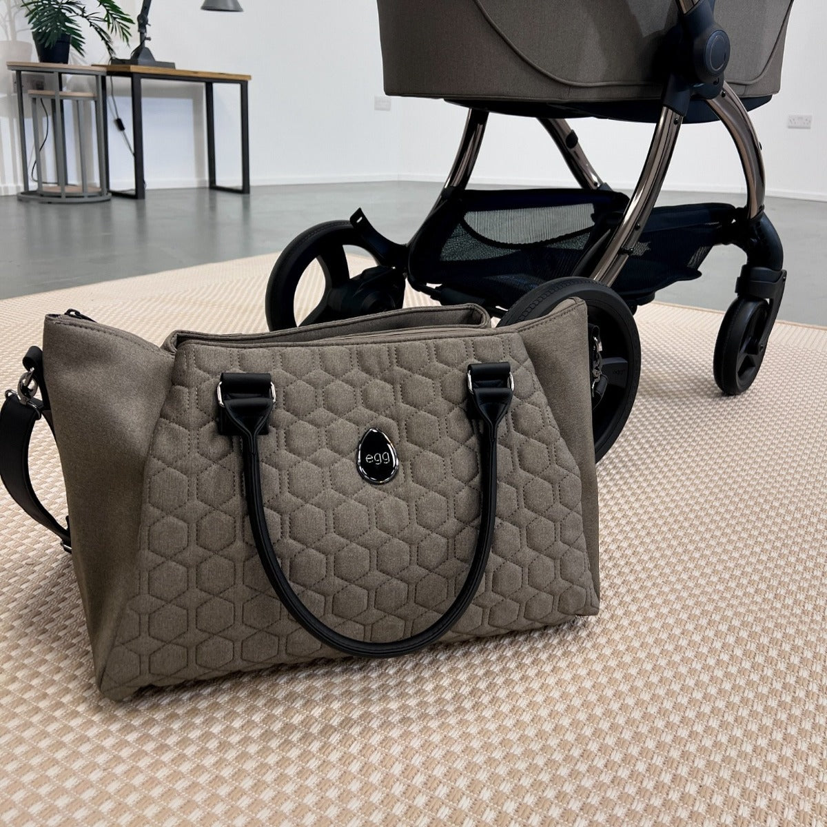 Egg 3 Overnight Bag Special Edition - Houndstooth Almond 2