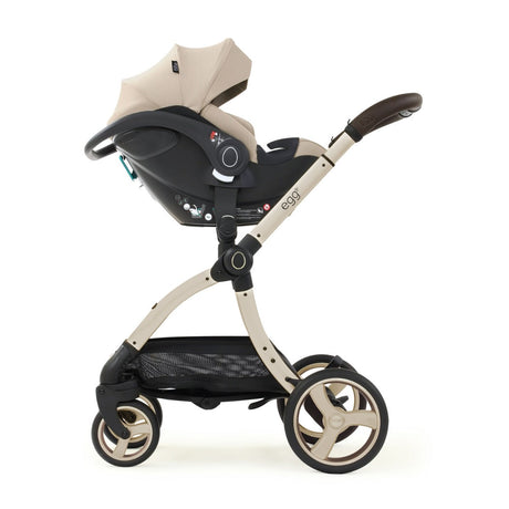 Egg 3 Luxury Maxi-Cosi Cabriofix i-Size Travel System Bundle - Feather 23