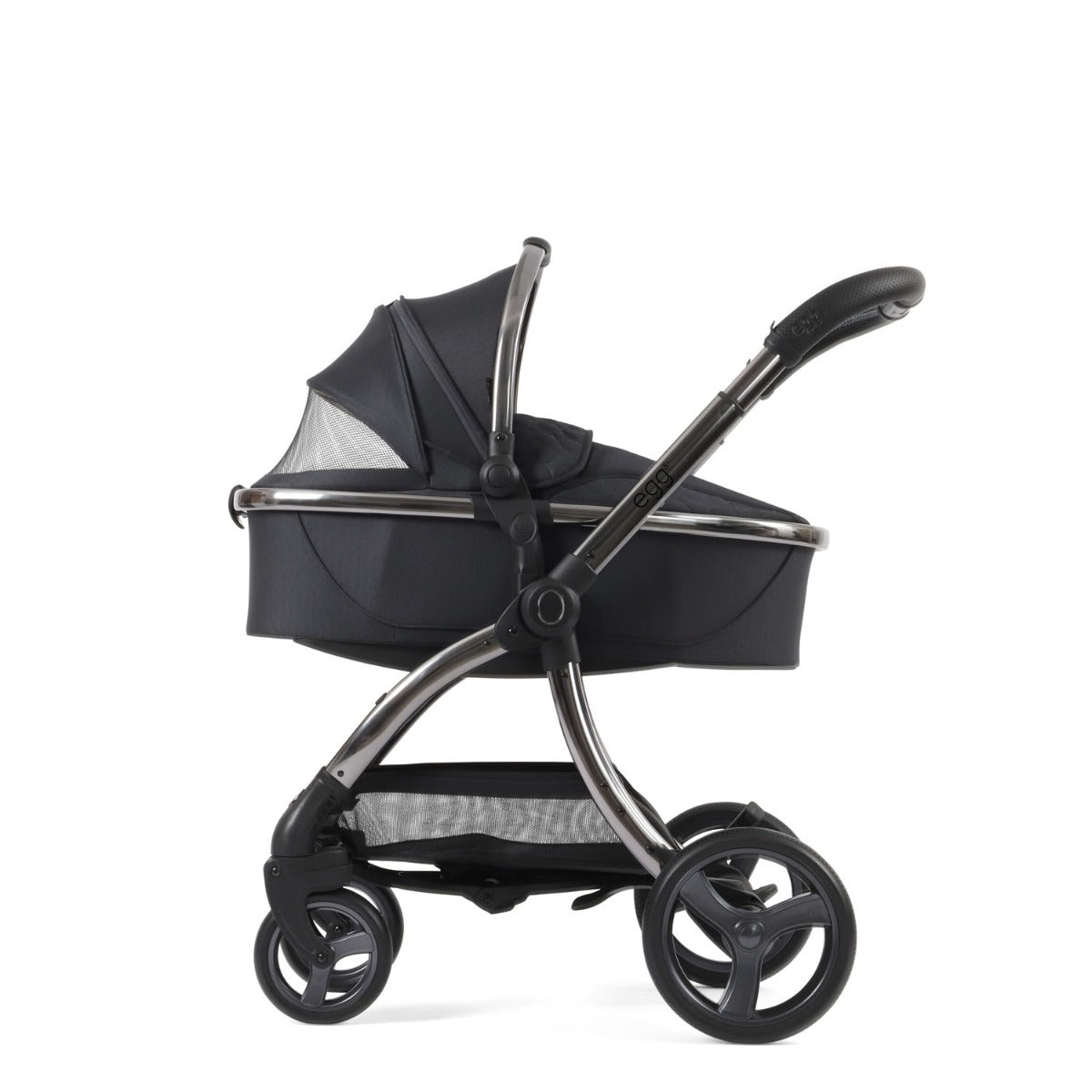 Egg 3 Luxury Shell 360 Travel System Bundle - Carbonite