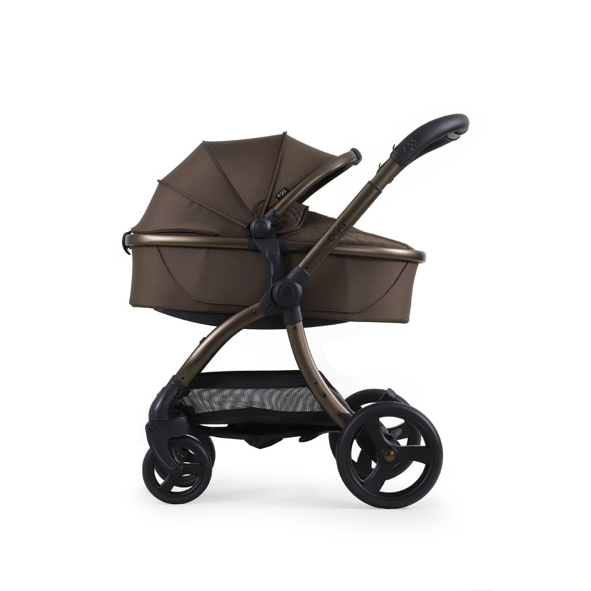 Egg 3 Luxury Shell 360 Travel System Bundle - Chocolate Velvet