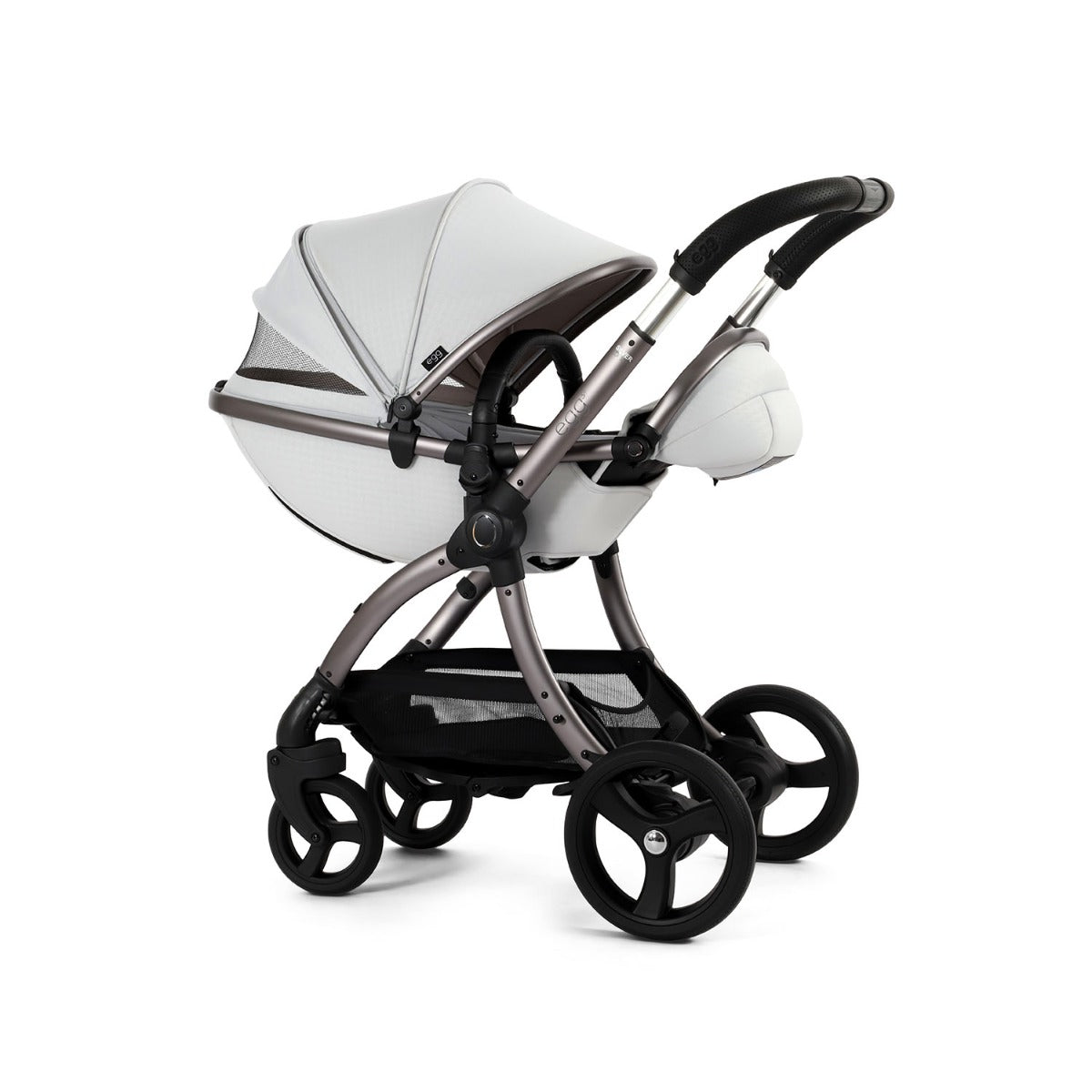 Egg 3 Luxury Cybex Cloud T i-Size Special Edition Travel System Bundle - Houndstooth Silver 32