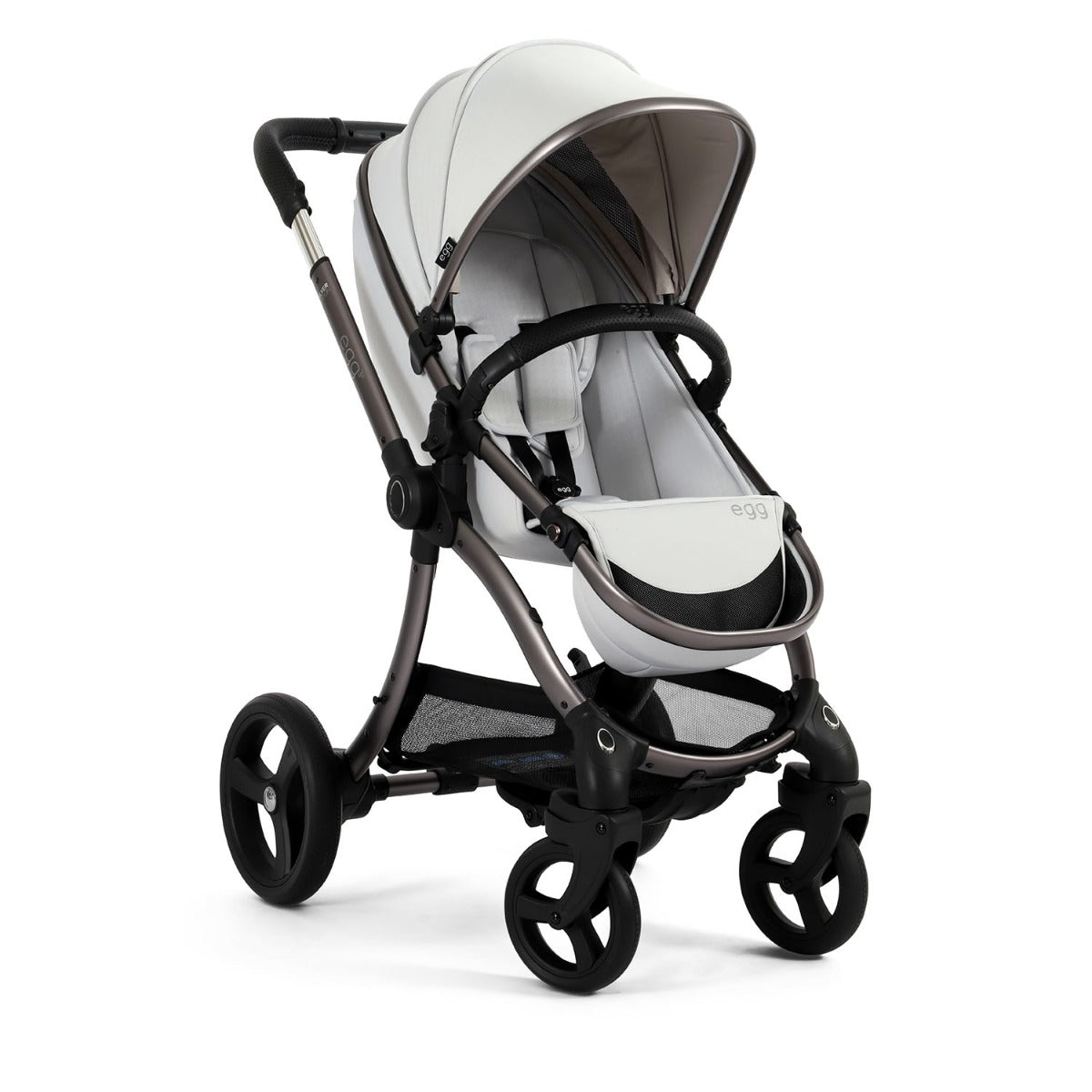 Egg 3 Luxury Cybex Cloud T i-Size Special Edition Travel System Bundle - Houndstooth Silver 74