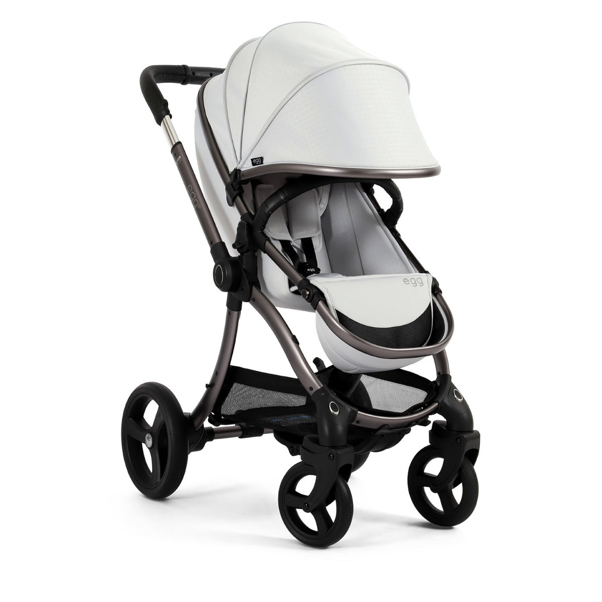 Egg 3 Luxury Cybex Cloud T i-Size Special Edition Travel System Bundle - Houndstooth Silver 75