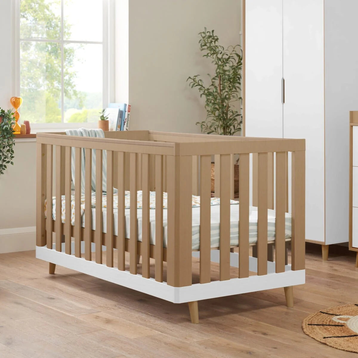 Tutti Bambini Hygge 3 Piece Room Set - White/Light Oak