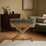 Little Green Sheep Organic Furrow Knit Moses Basket, Mattress & Natural Foldable Stand Juniper