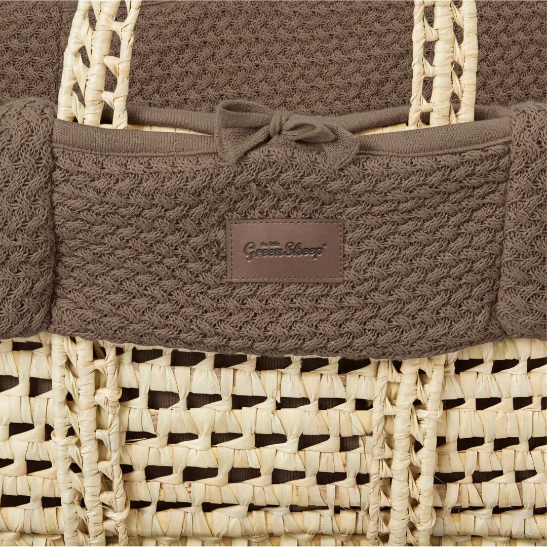 Little Green Sheep Organic Wheat Knit Moses Basket & Mattress Cocoa