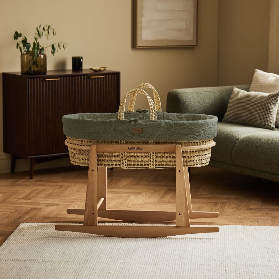 Little Green Sheep Organic Furrow Knit Moses Basket, Mattress & Natural Rocking Stand Juniper