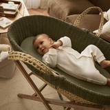 Little Green Sheep Organic Knitted Moses Basket, Mattress & Walnut Foldable Stand Juniper