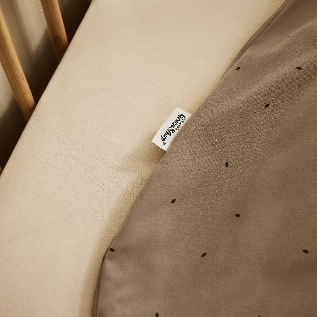 Little Green Sheep Organic Quilt Baby Sleeping Bag in Cocoa with Ebony Rice - 1.0 Tog