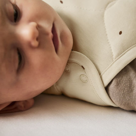 Little Green Sheep Organic Quilt Baby Sleeping Bag in Linen with Cocoa - 2.5 Tog