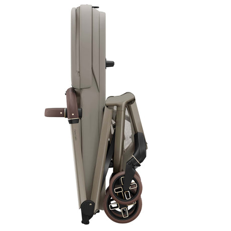 Maxi-Cosi Fame Cabin Complete Pram - Sapphire Sand