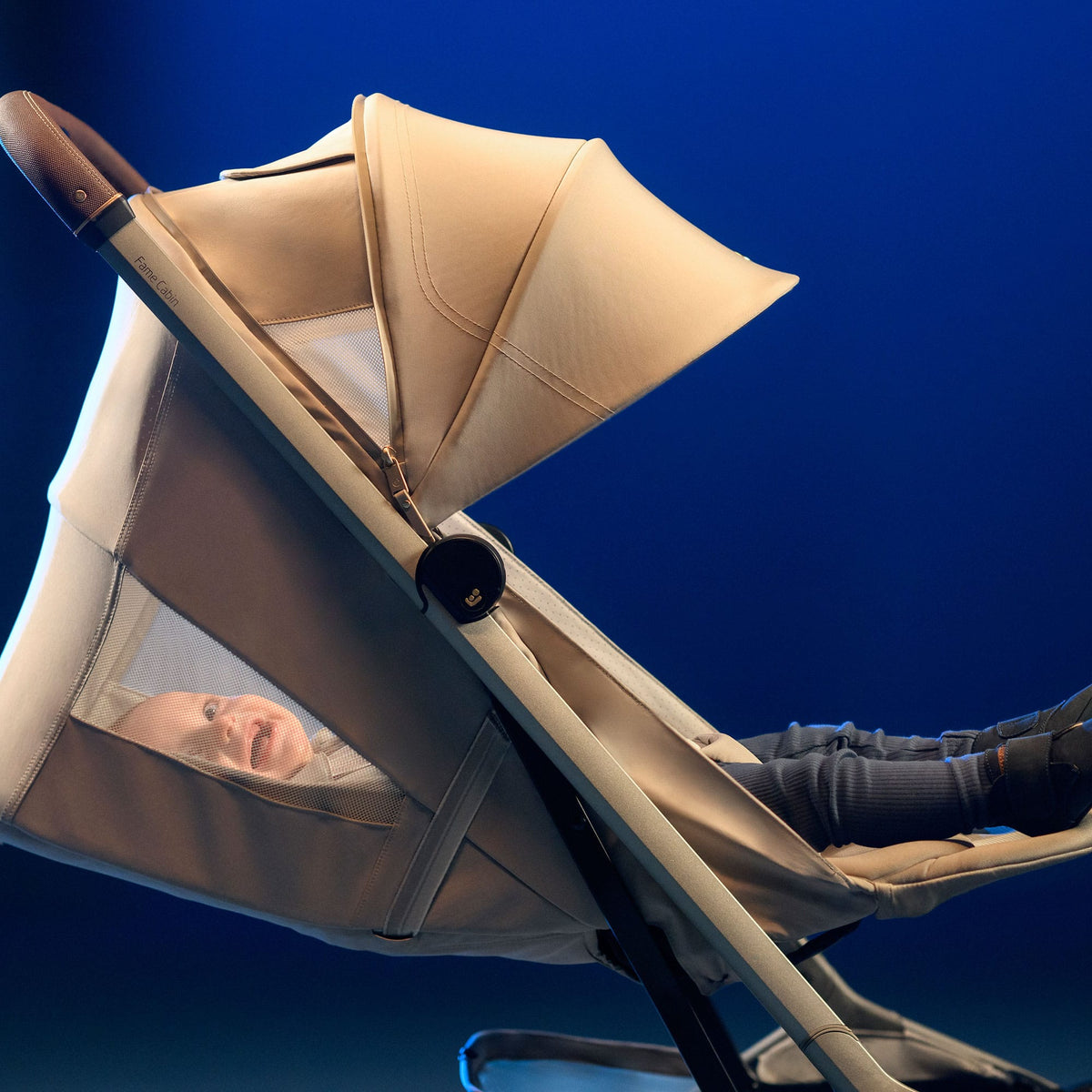 Maxi-Cosi Fame Cabin Zero G Bundle - Moon Graphite
