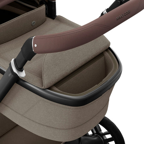 Maxi-Cosi Fame Pushchair + Carrycot - Twillic Truffle with Black Wheels 2