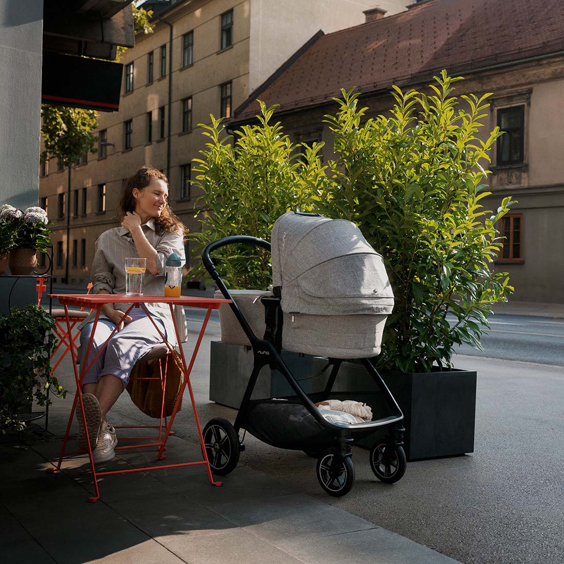 Nuna LYTL Infant Carrycot BMW Collection - Graphene