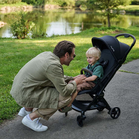 Nuna VIAA Cabn Compact Stroller - Caviar