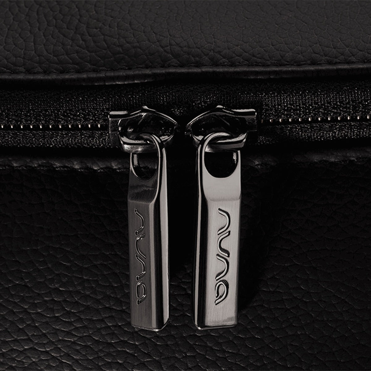 Nuna Essentials Changing Bag - Caviar 8