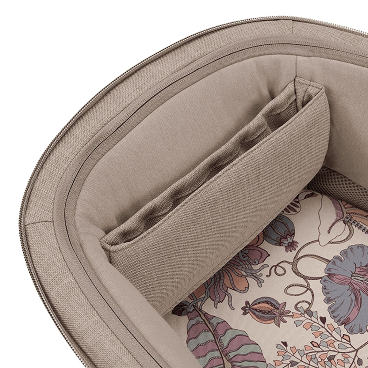 Nuna x Liberty LYTL Carrycot - Fantasy Land 17