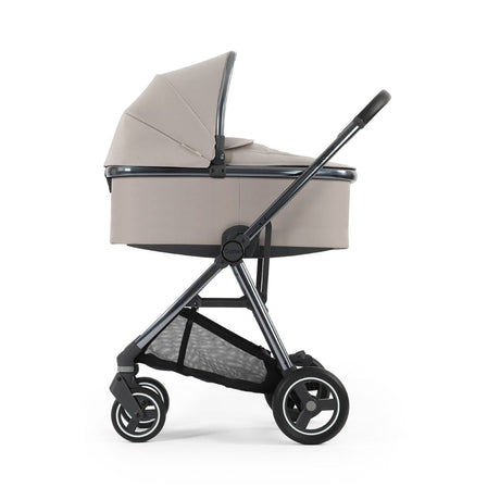 BabyStyle Oyster Gravity+ 4 Piece Maxi-Cosi Cabriofix iSize Bundle - Stone 46
