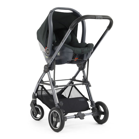 BabyStyle Oyster Gravity+ 4 Piece Maxi-Cosi Cabriofix iSize Bundle - Black Olive 33