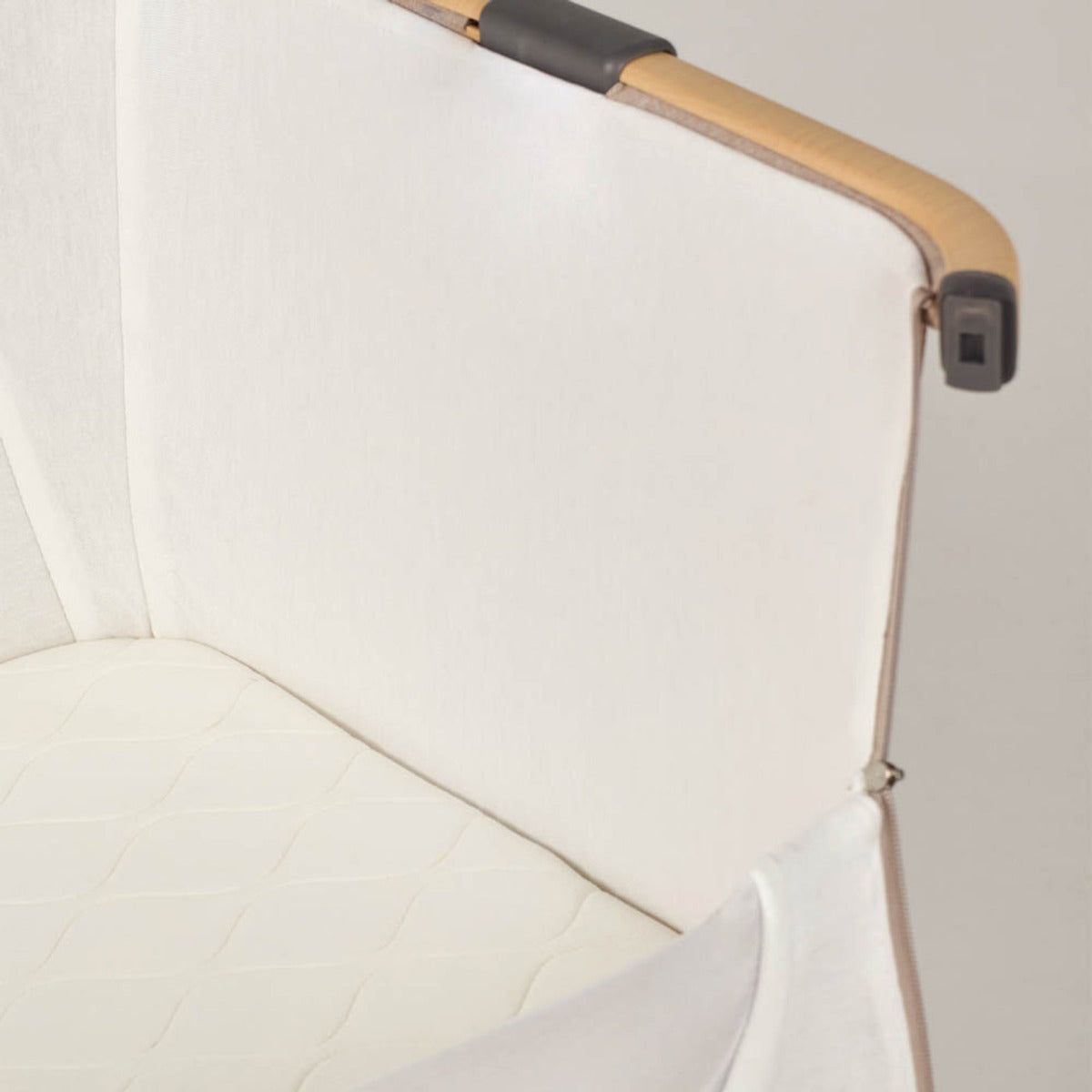 Silver Cross Lunar Bedside Crib - Oatmeal 3