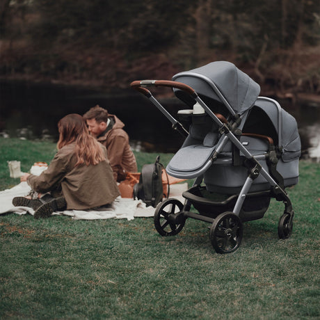 Silver Cross Wave 3 Growing Family + Glide Plus 360 & Base Bundle - Lunar 8