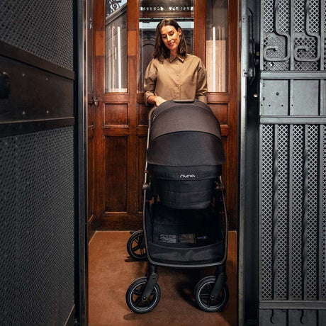 Nuna SWIV Next Stroller - Caviar 16