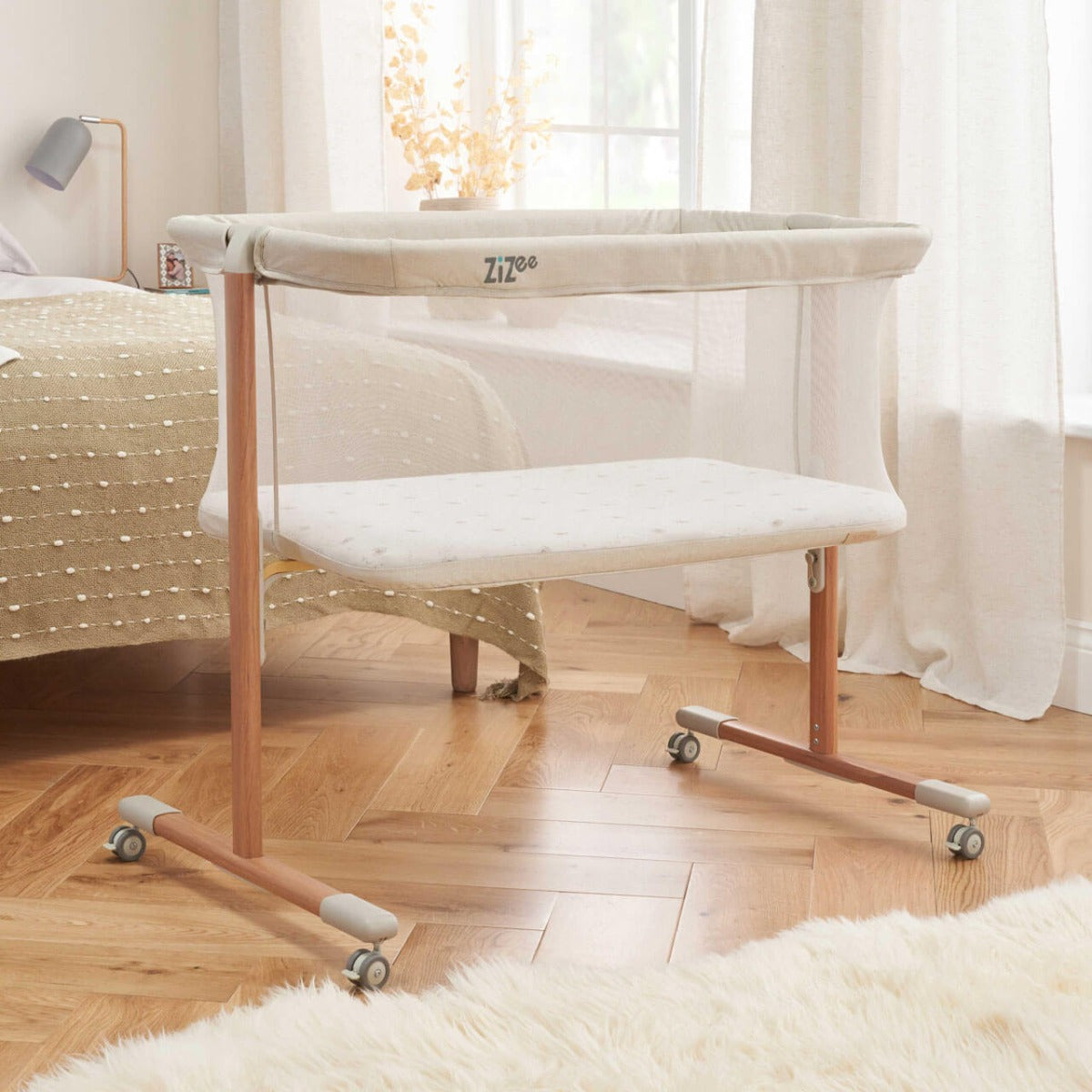 Tutti Bambini ZiZee Breathable Rocking Crib - Scandinavian Walnut/Ecru 3