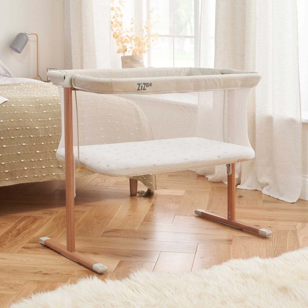Tutti Bambini ZiZee Breathable Rocking Crib