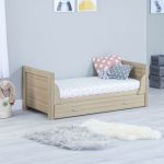 Babymore Luno Cot Bed With Drawer - Oak