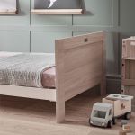 Silver Cross Finchley Cot Bed - Oak/White